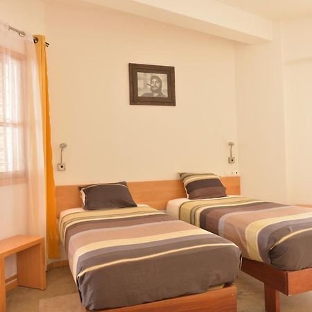 Residencial Che Guevara Bed & Breakfast Mindelo Buitenkant foto