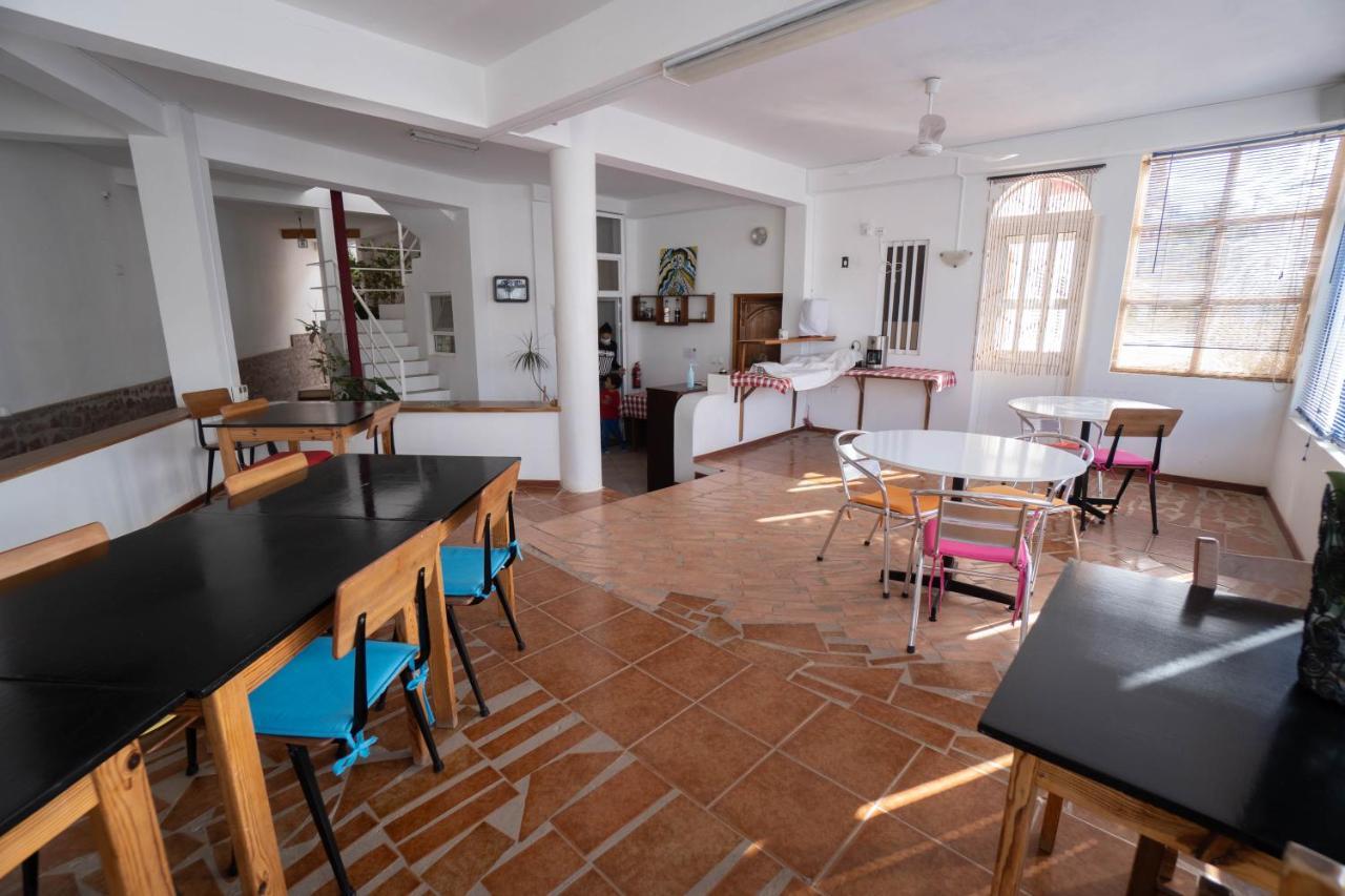 Residencial Che Guevara Bed & Breakfast Mindelo Buitenkant foto